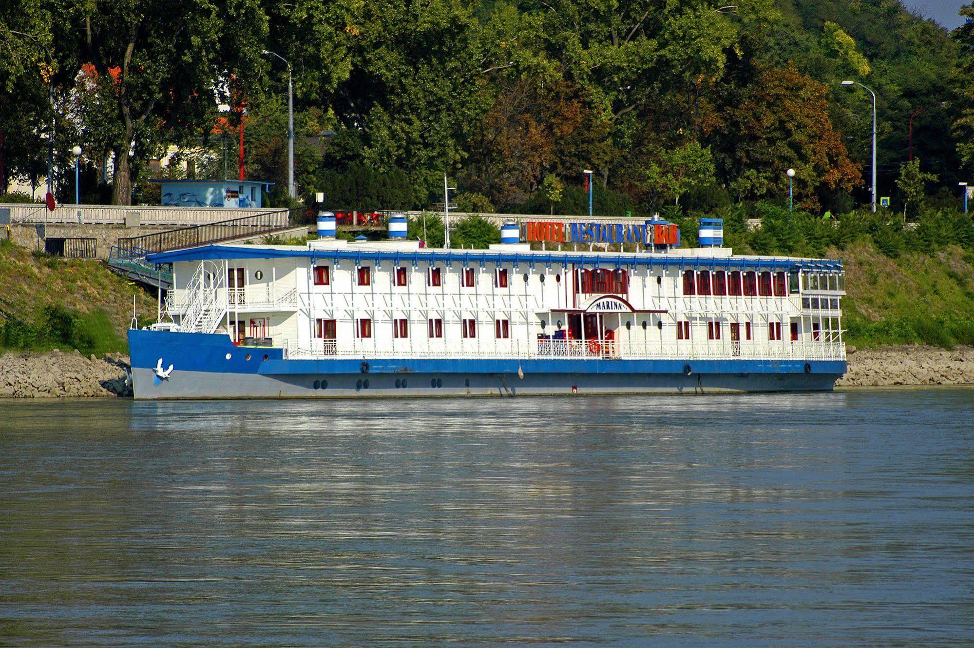 Botel Marina Bratislava Eksteriør bilde